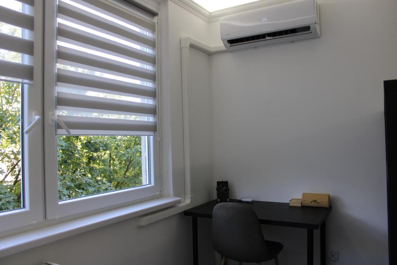 Izzy Apartament Apartment Мисколк Екстериор снимка